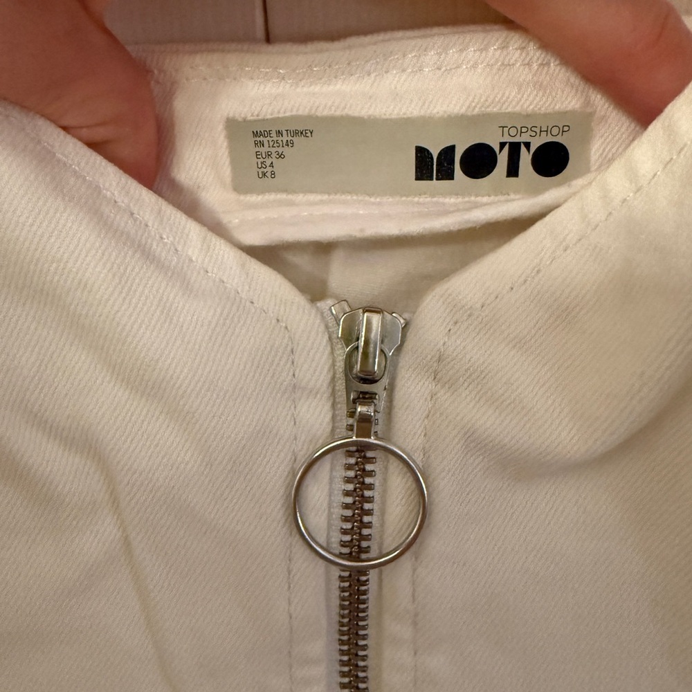 Topshop Ivory Zip-Front Dress 4 - Picture 11 of 11